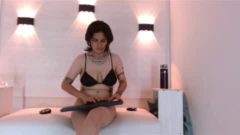 Andy Look online show from 22, 9, 2025