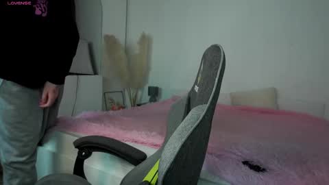 Mandy and Andy online show from 28, 11, 2025