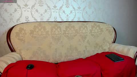 Mandy and Andy online show from 4, 12, 2025