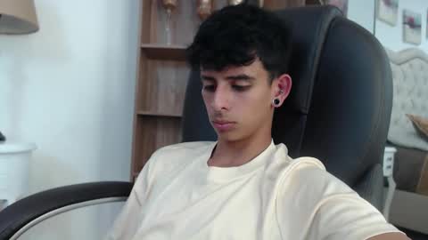 andyxibrat online show from 18, 4, 2026