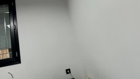 Snapshot of anesbenkerri chatting on 11, 11, 2025 anesbenkerri online show from 11, 11, 2025