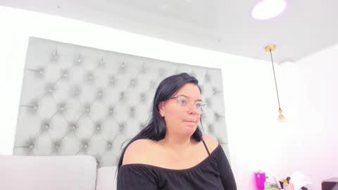 Snapshot of anette_cooper chatting on 4, 2, 2026 anette_cooper online show from 4, 2, 2026