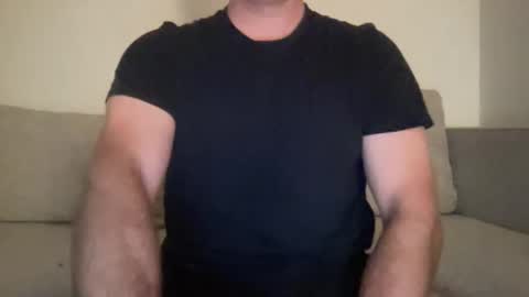 Snapshot of anewsummer chatting on 5, 10, 2025 anewsummer online show from 5, 10, 2025