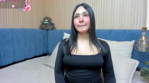 Snapshot of angel__ponce chatting on 5, 5, 2026 angel__ponce online show from 5, 5, 2026