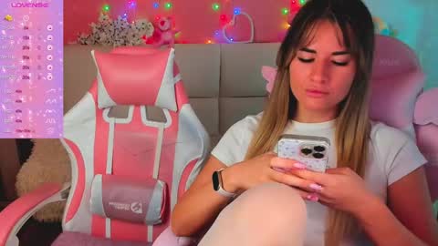 Ivanna and Jessica online show from 9, 5, 2026