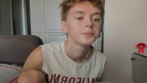 Snapshot of angel_andreww chatting on 1, 7, 2026 angel_andreww online show from 1, 7, 2026