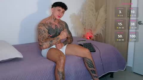 Snapshot of angel_boy01 chatting on 21, 9, 2025 angel_boy01 online show from 21, 9, 2025
