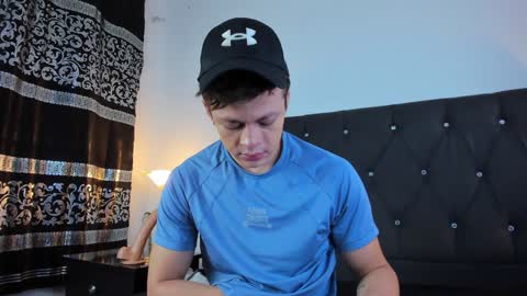 Angel Cuervo online show from 21, 1, 2025