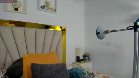 Snapshot of angel_dthroat chatting on 19, 1, 2025 ANGHEL online show from 19, 1, 2025