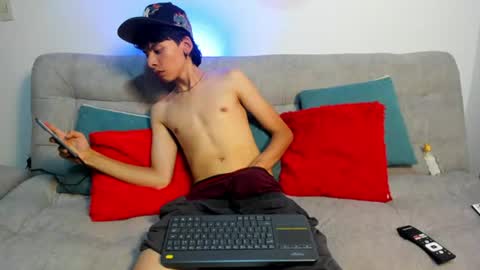 Snapshot of angel_dustt1 chatting on 30, 6, 2026 angel_dustt1 online show from 30, 6, 2026