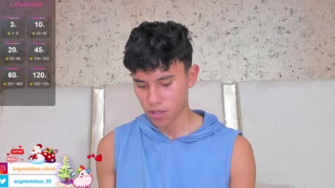 Snapshot of angel_esteban_fx chatting on 10, 1, 2025 ngel Esteban online show from 10, 1, 2025