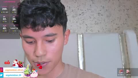 Snapshot of angel_esteban_fx chatting on 11, 1, 2025 ngel Esteban online show from 11, 1, 2025