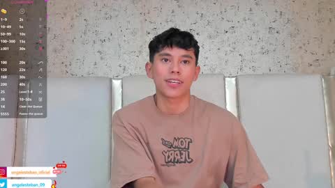 Snapshot of angel_esteban_fx chatting on 18, 2, 2025 ngel Esteban online show from 18, 2, 2025