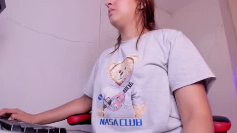 Snapshot of angel_hardy_dl chatting on 24, 9, 2025 angel hardy online show from 24, 9, 2025