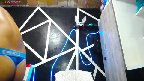 Angel online show from 21, 2, 2025