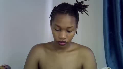 Snapshot of angel_mia5 chatting on 11, 5, 2026 angel_mia5 online show from 11, 5, 2026