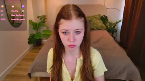 Snapshot of angel_mp3 chatting on 28, 5, 2026 Mary online show from 28, 5, 2026