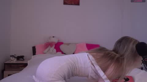 Snapshot of angel_quincy chatting on 19, 2, 2026 angel_quincy online show from 19, 2, 2026