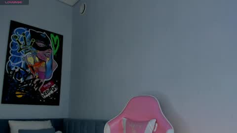 Snapshot of angel_sapphire_ chatting on 10, 4, 2026 Angel My schedule GTM2 Mon Tue Wen Thu Fri 0900am-0400pm online show from 10, 4, 2026