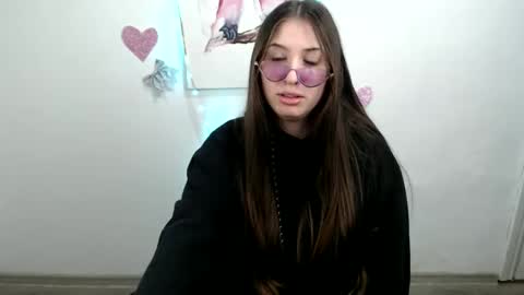 angel_silenia online show from 13, 1, 2026