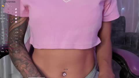 Snapshot of angel_smile18 chatting on 10, 2, 2025 angel online show from 10, 2, 2025