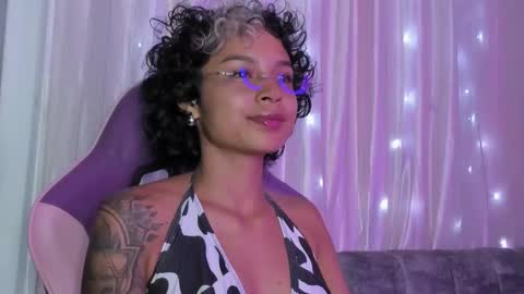 Snapshot of angel_smile18 chatting on 26, 2, 2025 angel online show from 26, 2, 2025