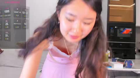 Snapshot of angel_soo chatting on 11, 10, 2025 angel_soo online show from 11, 10, 2025