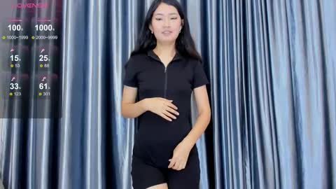 Snapshot of angel_soo chatting on 11, 11, 2025 angel_soo online show from 11, 11, 2025