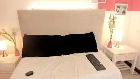 angel_velvet_ online show from 20, 9, 2025