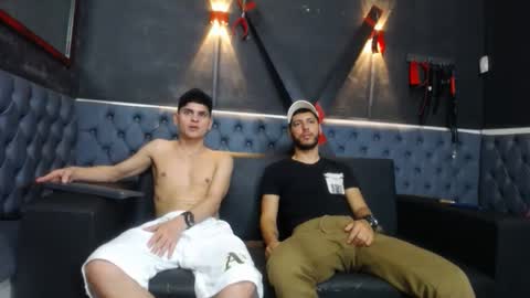 angel_villareal_ online show from 6, 2, 2026