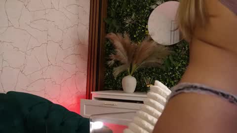 Anysia online show from 15, 1, 2026