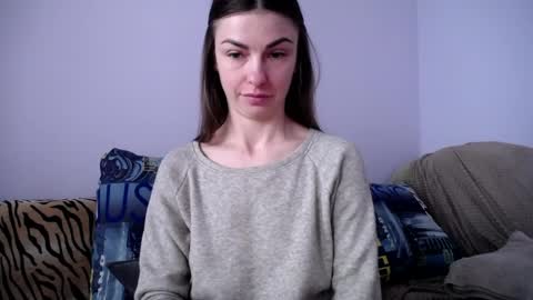 Snapshot of angel_zoe77 chatting on 19, 4, 2026 Zoe online show from 19, 4, 2026