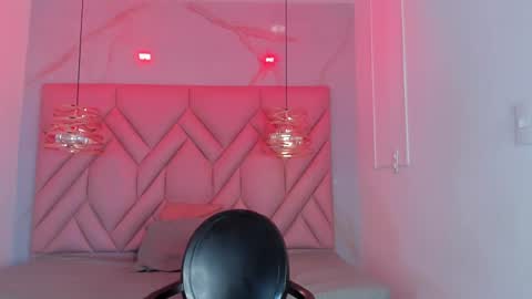 Snapshot of angelaa_cute chatting on 20, 5, 2026 ANGELA online show from 20, 5, 2026