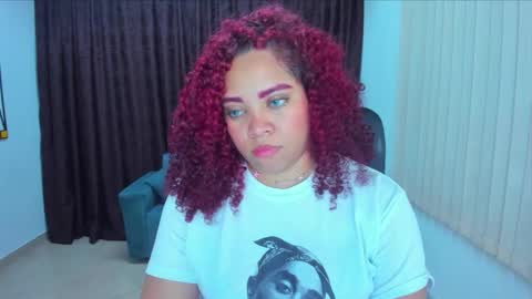 Snapshot of angelacoffee chatting on 8, 10, 2025 Angela online show from 8, 10, 2025