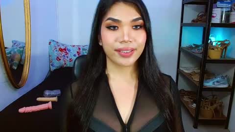 Angela online show from 6, 3, 2025