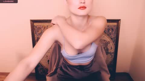 Alice online show from 12, 3, 2025