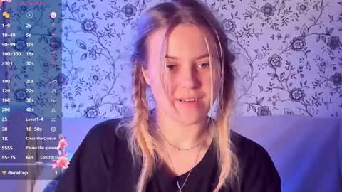 Darsi Anty online show from 4, 12, 2025