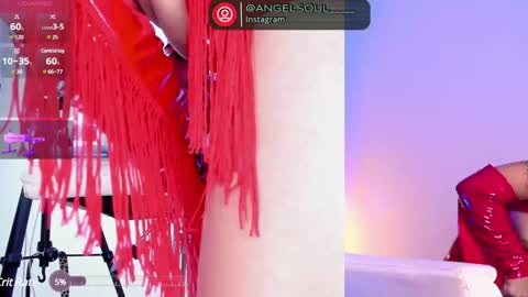 Snapshot of angelcb_ chatting on 29, 1, 2025 angel online show from 29, 1, 2025