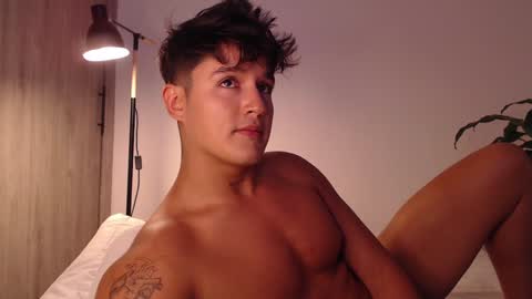 Snapshot of angelcossio chatting on 26, 12, 2024 Angel online show from 26, 12, 2024