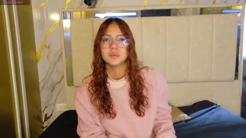 Snapshot of angeles_azul chatting on 27, 3, 2026 angel online show from 27, 3, 2026