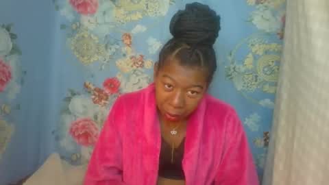 Snapshot of angelette93 chatting on 24, 9, 2025 angelette93 online show from 24, 9, 2025