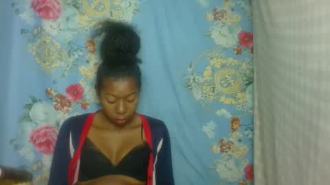 Snapshot of angelette93 chatting on 26, 9, 2025 angelette93 online show from 26, 9, 2025