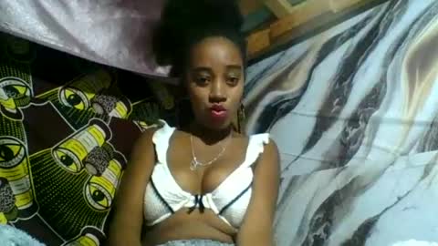 Snapshot of angelettee chatting on 24, 6, 2026 Angelettee online show from 24, 6, 2026