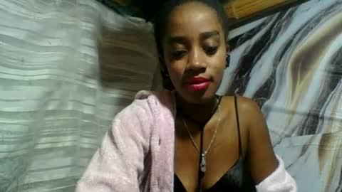 Snapshot of angelettee chatting on 1, 7, 2026 Angelettee online show from 1, 7, 2026