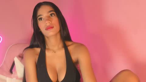 Carolina online show from 31, 12, 2024