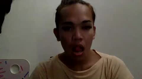 Snapshot of angelic_slutxx chatting on 30, 12, 2024 Yhanna online show from 30, 12, 2024