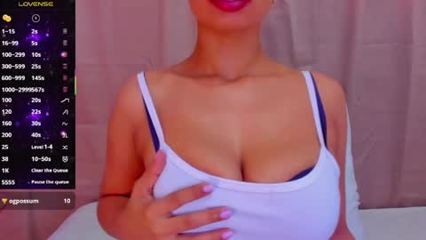 Snapshot of angelica_hot19 chatting on 4, 5, 2026 angelica_hot19 online show from 4, 5, 2026