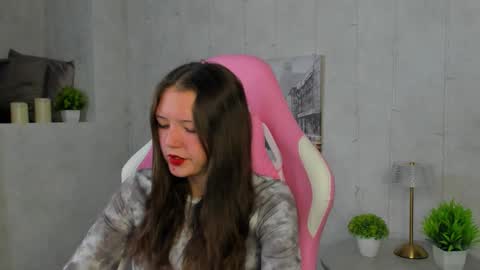 Snapshot of angelica_rayan chatting on 1, 10, 2025 angelica_rayan online show from 1, 10, 2025