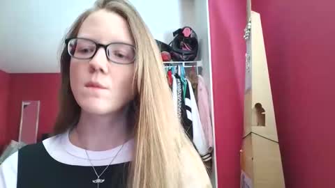 AngelicAngel online show from 5, 3, 2026