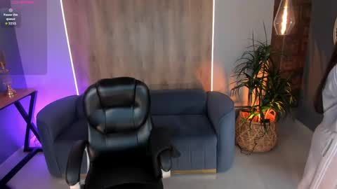 Snapshot of angelicavega_ chatting on 17, 5, 2026 Angelica Vega online show from 17, 5, 2026